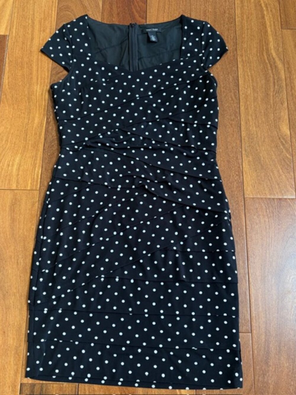 White House Black Market Black & white polka dot instantly slimming dress